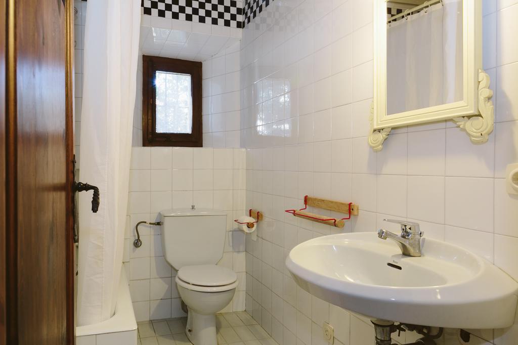 Mas Berenguer Hotel Riells del Fay Екстериор снимка